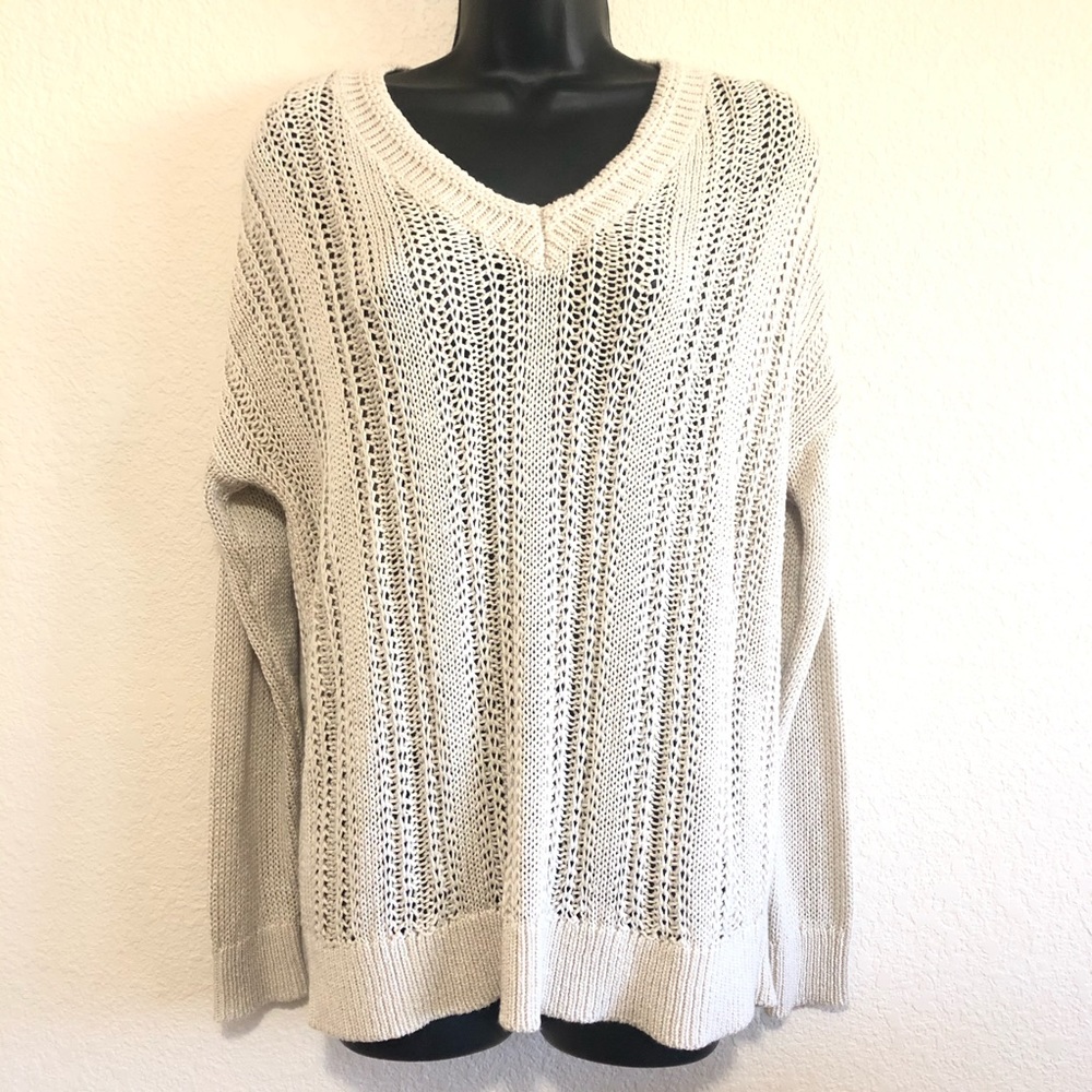 Banana Republic Women’s Ivory Loose-Knit Sweater